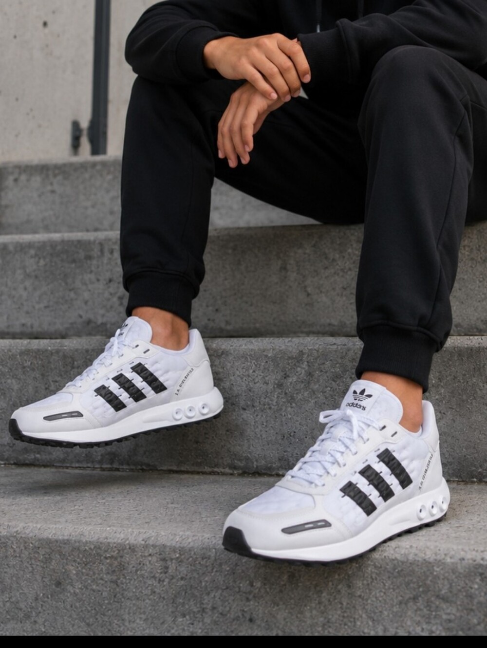 adidas Men's LA Trainer III S Running Shoes Men 10.5